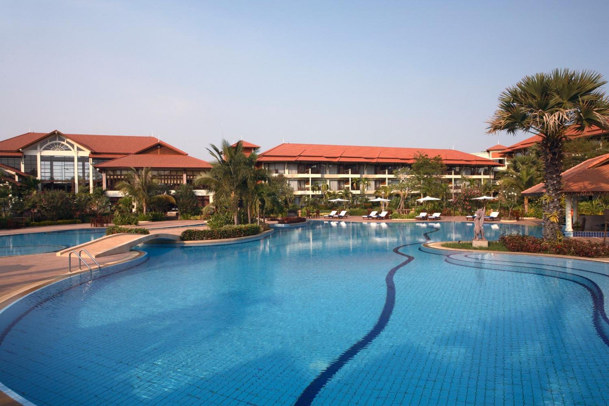 Angkor Palace Suite & Villa Siem Reap Exterior foto