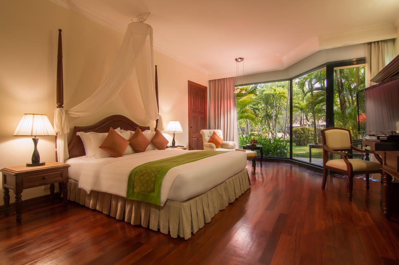 Angkor Palace Suite & Villa Siem Reap Exterior foto