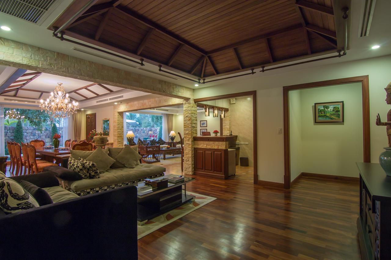 Angkor Palace Suite & Villa Siem Reap Exterior foto