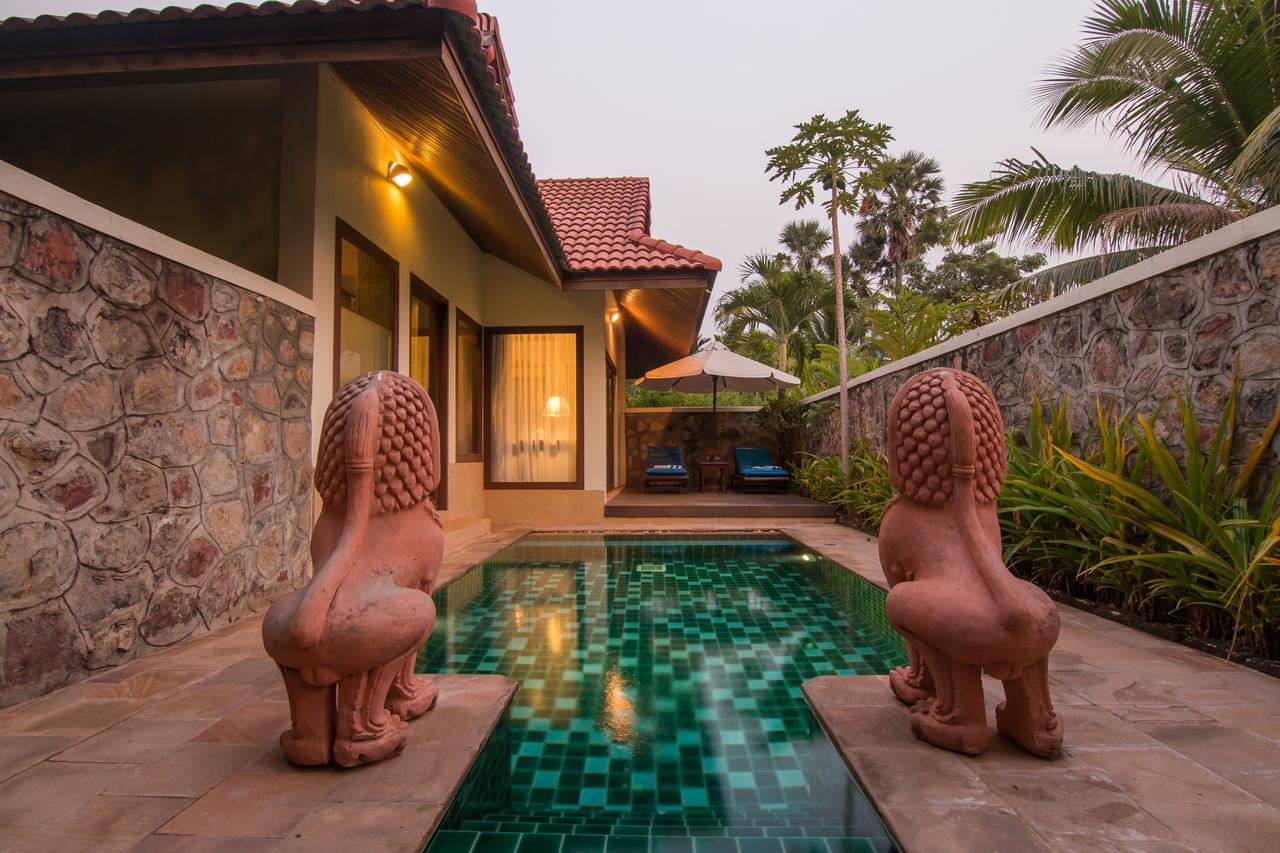 Angkor Palace Suite & Villa Siem Reap Exterior foto