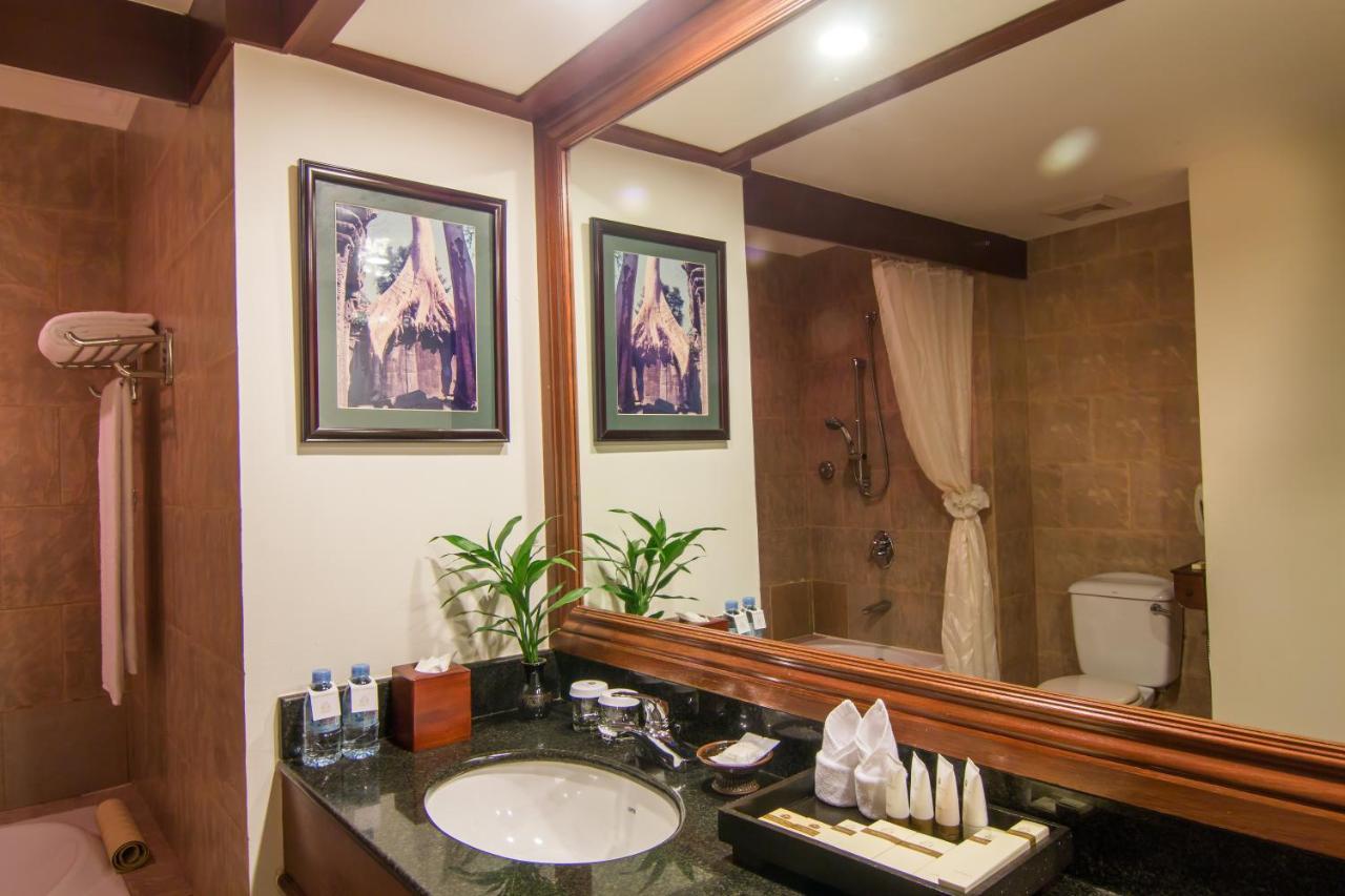 Angkor Palace Suite & Villa Siem Reap Exterior foto